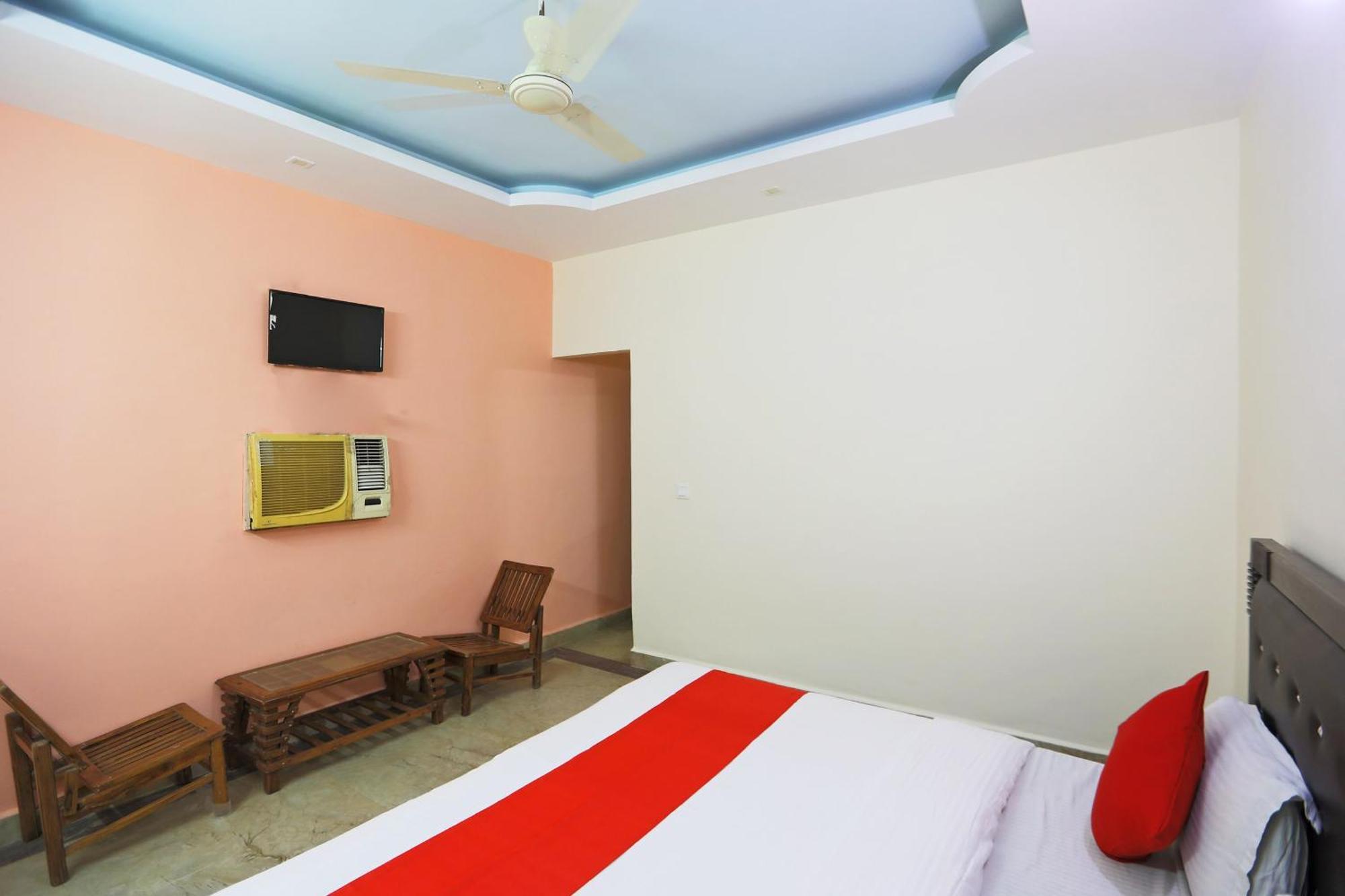Hotel O Ashoka Inn Hotel Near Botanical Garden Noida Exterior foto